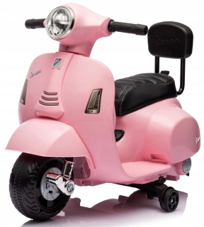Detská kolobežka Vespa na batériový pohon s opierkou, púdrovo ružová